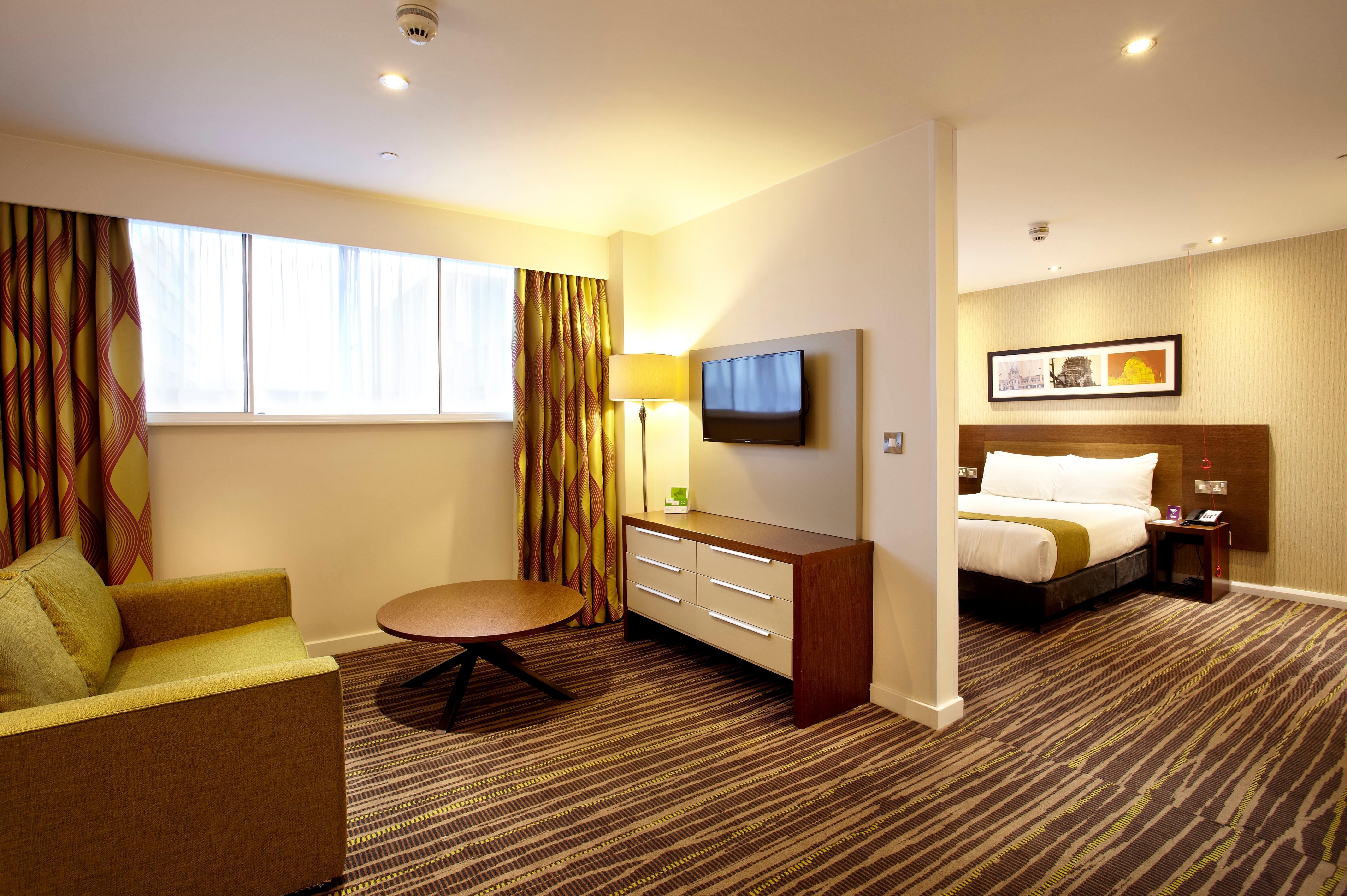 Holiday Inn London - Wembley, An Ihg Hotel Exterior photo